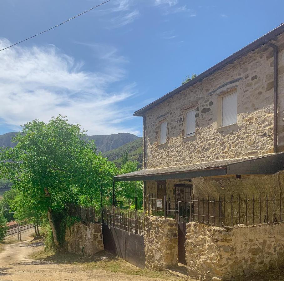 Apartamento Las Medulas Covas  Extérieur photo